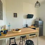 Privat bolig Privees -private Room- Dans Un Spacieux - 100m2 Centre Proche Gare
