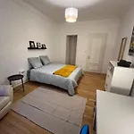 Privees -private Room- Dans Un Spacieux - 100m2 Centre Proche Gare