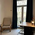 Homestay Privees -private Room- Dans Un Spacieux - 100m2 Centre Proche Gare
