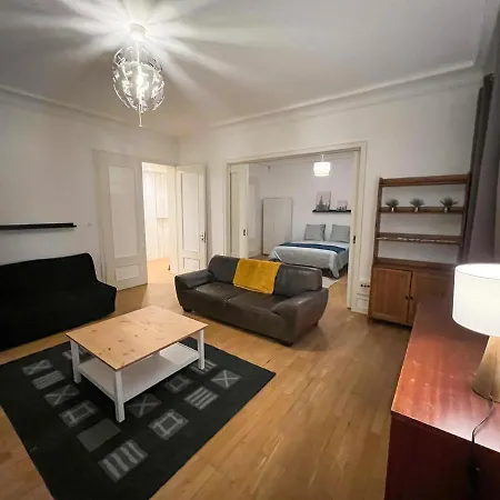 Privees -private Room- Dans Un Spacieux - 100m2 Centre Proche Gare