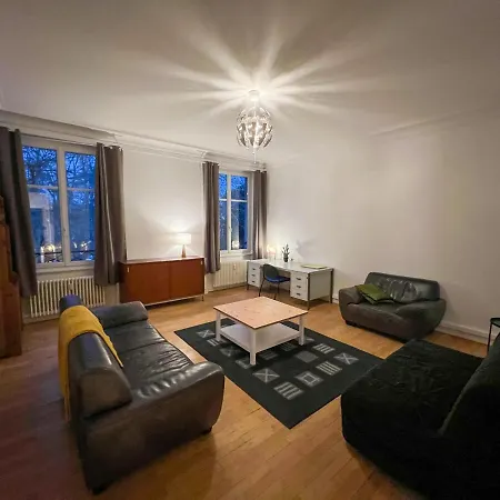 Privees -private Room- Dans Un Spacieux - 100m2 Centre Proche Gare *