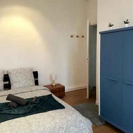 Privees -private Room- Dans Un Spacieux - 100m2 Centre Proche Gare