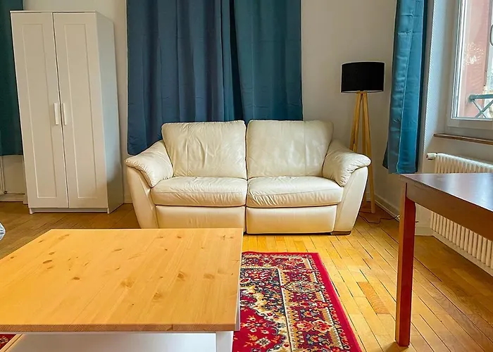 Privees -private Room- Dans Un Spacieux - 100m2 Centre Proche Gare *