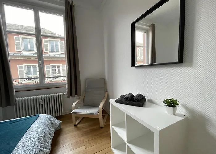 Privees -private Room- Dans Un Spacieux - 100m2 Centre Proche Gare